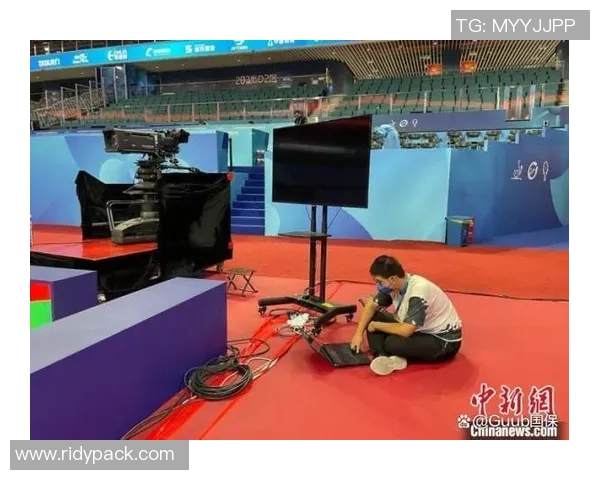 成都乒乓球队转型之路的真实记录与发展探索 成都乒乓球队转型之路的真实记录与发展探索