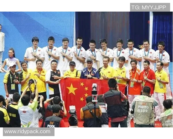 赛后复盘：上海羽毛球队与南京羽毛球队速度对比分析与战术探讨