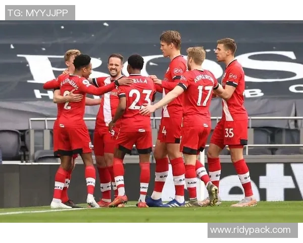 上海羽毛球队在洲际杯积分榜上以98分稳居第一名表现出色 上海羽毛球队在洲际杯积分榜上以98分稳居第一名表现出色