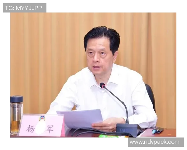 专访杨军:深入探讨排球运动背后的成功秘诀与发展之路 专访杨军:深入探讨排球运动背后的成功秘诀与发展之路