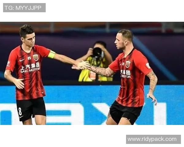 成都羽毛球队与北京羽毛球队赛后复盘分析团队配合与战术执行的关键因素